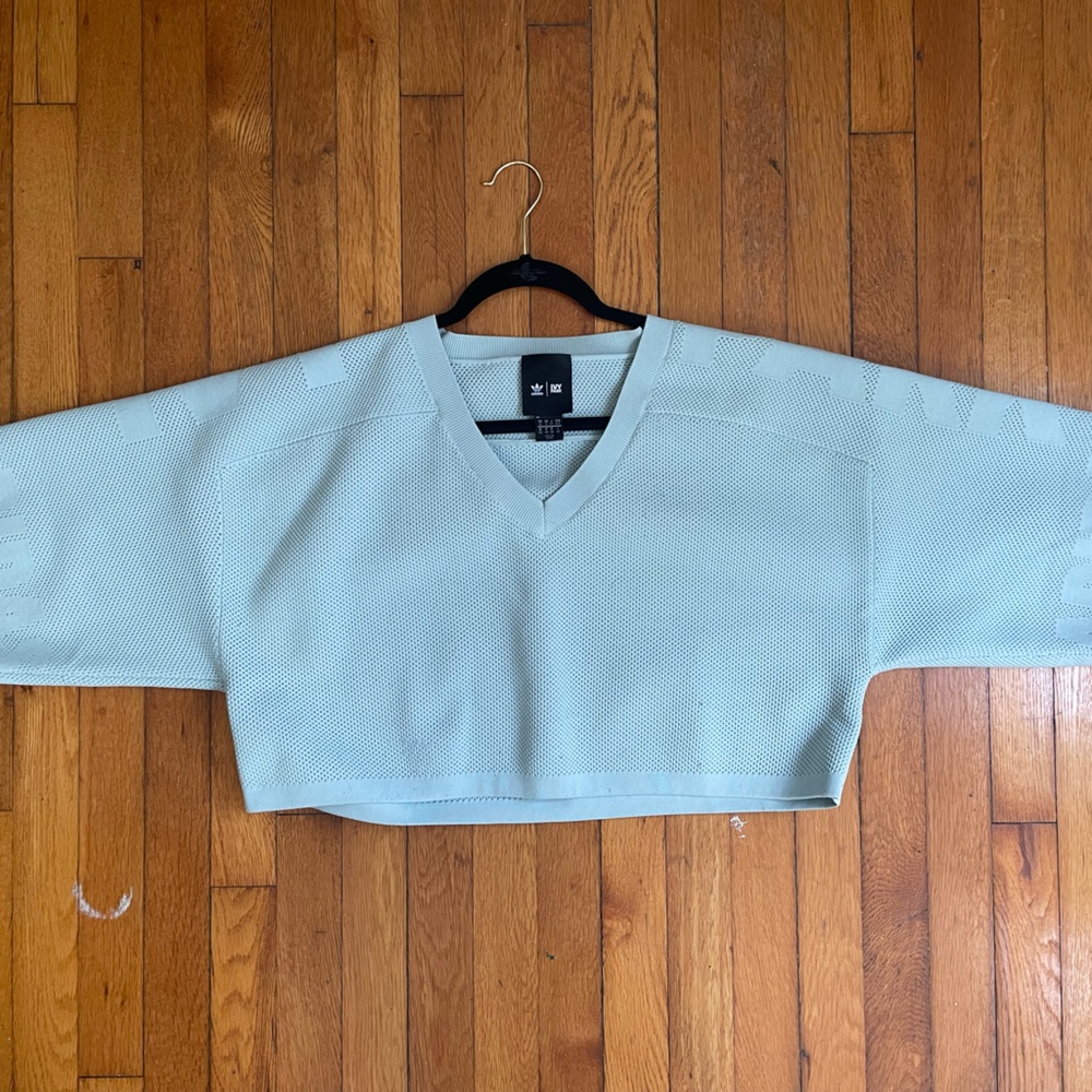 ADIDAS ORIGINALS - IVY PARK CROPPED OVERSIZED SHIRT